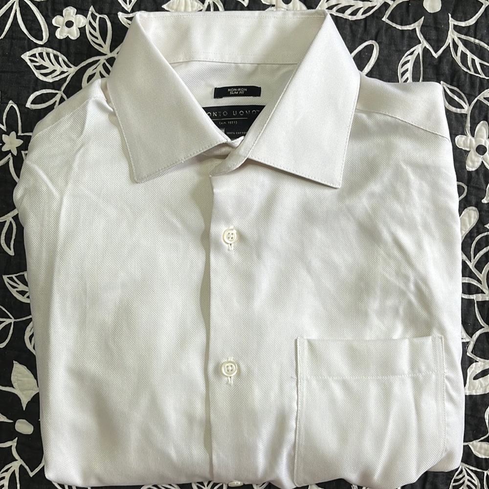 (310)NWOT Mens long sleeve dress shirt by Pronto Uomo. Size 15 1/2-34/35. Ivory
